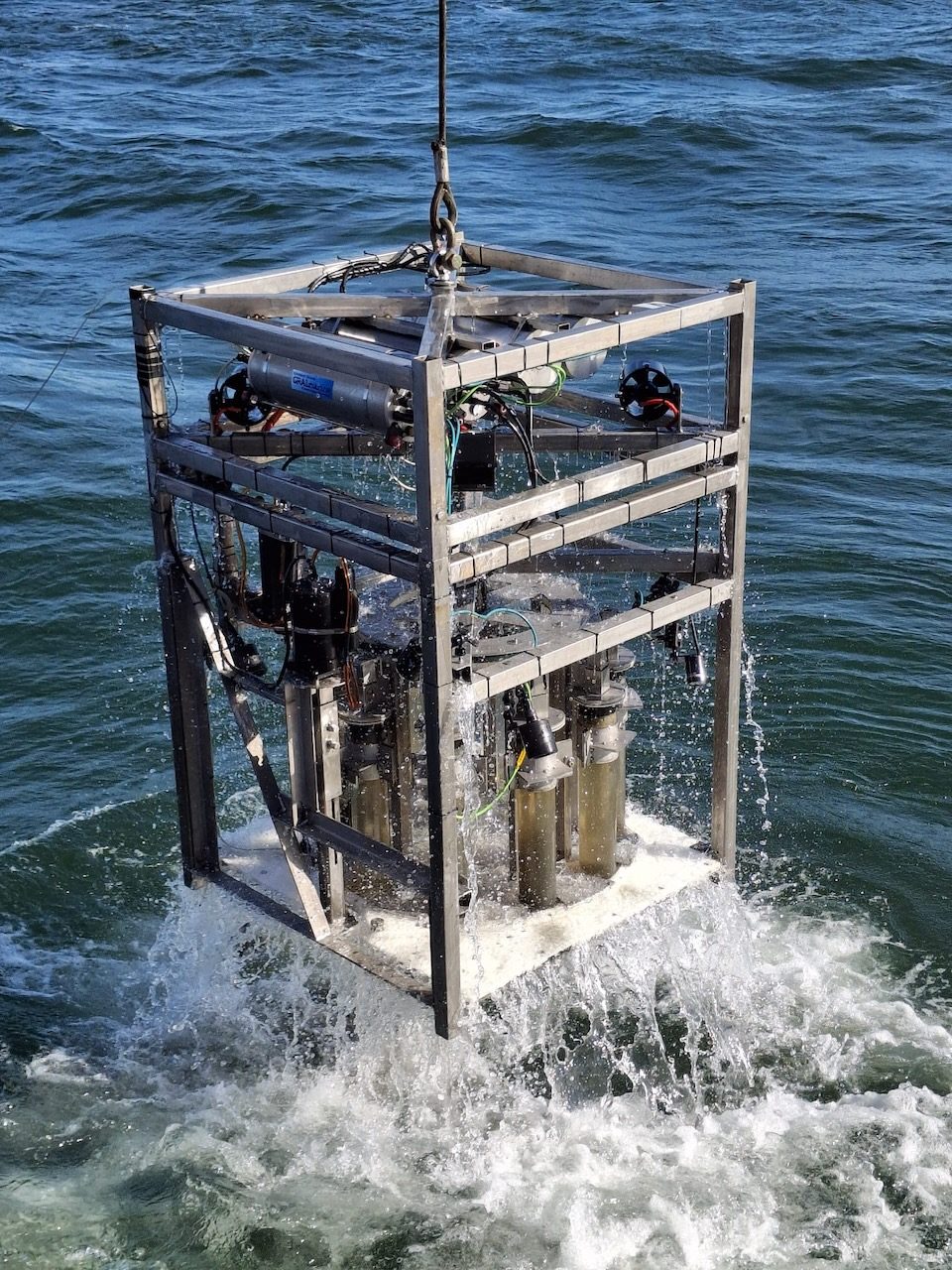 The measurement frame entering the water